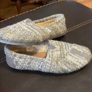Toms slip on sweater shoes